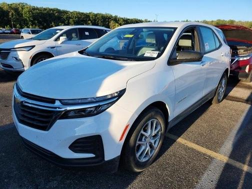 2022 Chevrolet Equinox LS