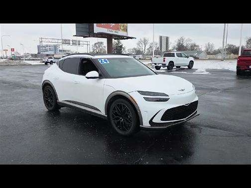 2024 Genesis GV60 Advanced