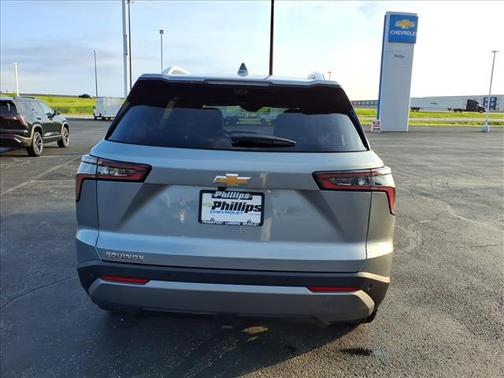 Sterling Gray Metallic 2026 Chevrolet Equinox LT