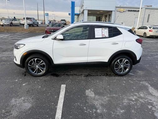 2022 Buick Encore GX Select