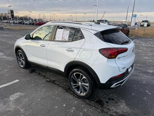 2022 Buick Encore GX Select