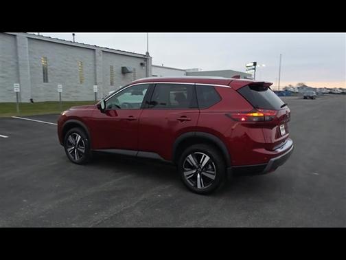 2024 Nissan Rogue SL