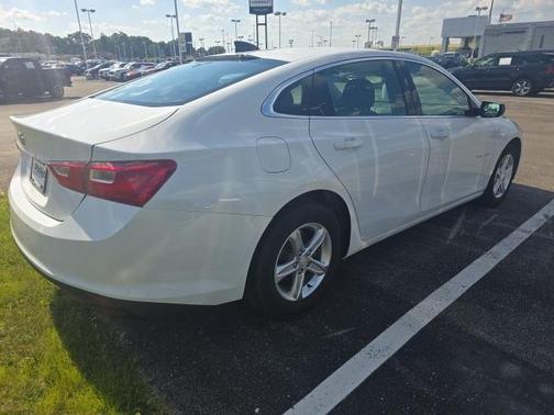 2022 Chevrolet Malibu 1LS