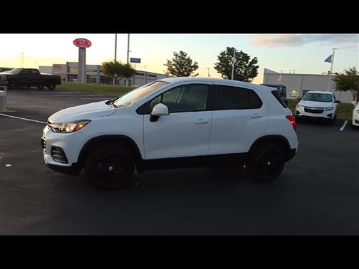 2022 Chevrolet Trax LS