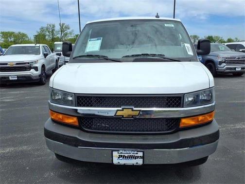 2025 Chevrolet Express 2500 Work Van