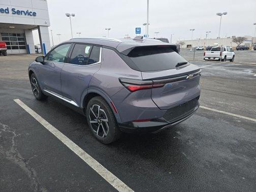 2025 Chevrolet Equinox EV LT 2