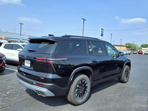 2025 Chevrolet Traverse Z71