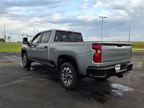 2025 Chevrolet Silverado 2500 Custom