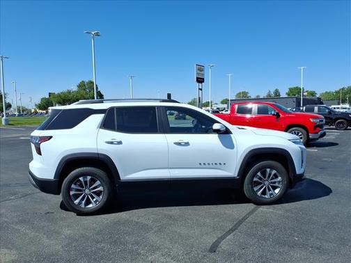 Summit White 2026 Chevrolet Equinox LT
