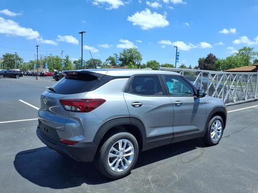 2026 Chevrolet Trailblazer LS