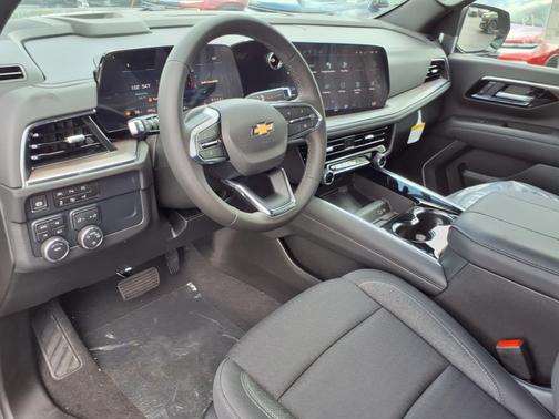 2025 Chevrolet Tahoe LS