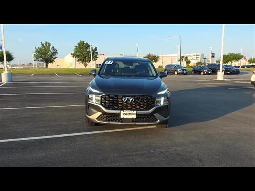 2022 Hyundai SANTA FE SE