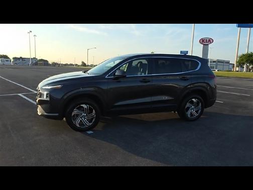 2022 Hyundai SANTA FE SE