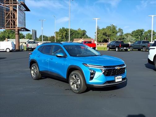 2025 Chevrolet Trax LT