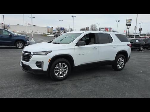 2023 Chevrolet Traverse LS