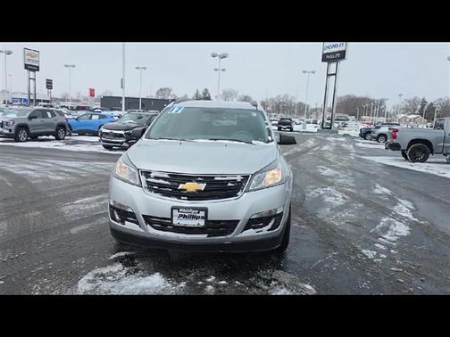 2017 Chevrolet Traverse LS