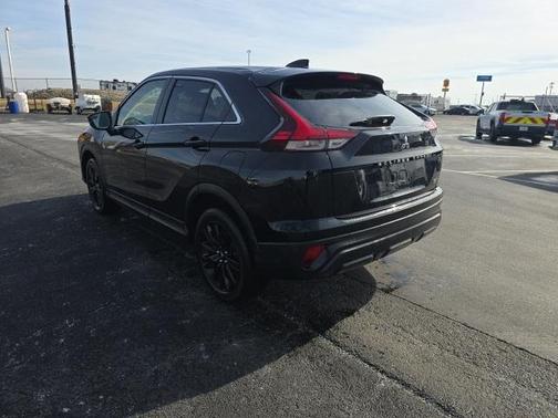 2024 Mitsubishi Eclipse Cross LE