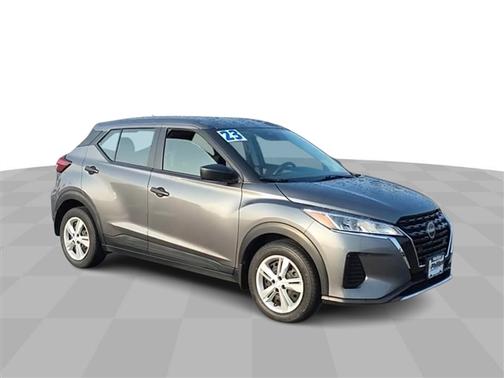 2023 Nissan Kicks S