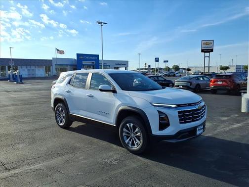 Summit White 2026 Chevrolet Equinox LT