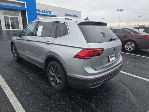 2022 Volkswagen Tiguan 2.0T SE