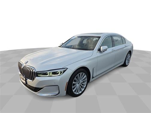 2020 BMW 740 i xDrive
