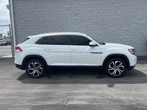 2023 Volkswagen Atlas Cross Sport 2.0T SEL