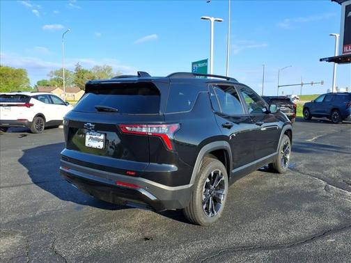 Mosaic Black Metallic 2026 Chevrolet Equinox RS