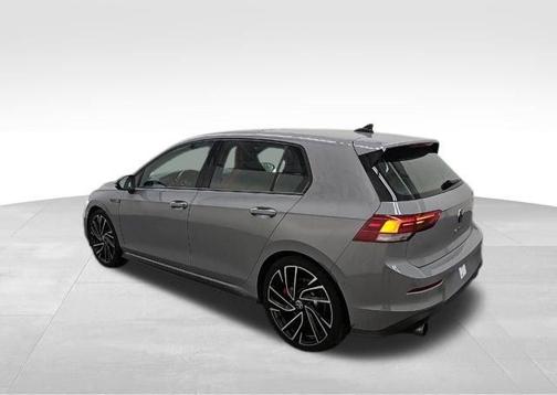 2024 Volkswagen Golf GTI 2.0T Autobahn