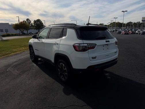 2021 Jeep Compass Trailhawk