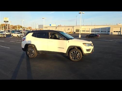 2021 Jeep Compass Trailhawk