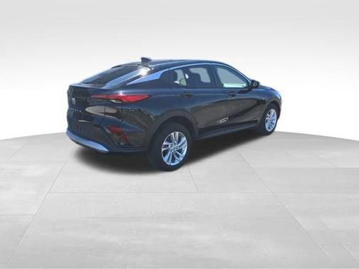 Ebony Twilight Metallic 2024 Buick Envista Preferred