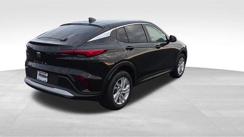 Ebony Twilight Metallic 2024 Buick Envista Preferred