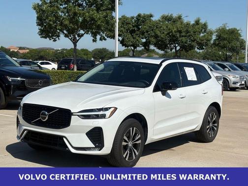 Crystal White Metallic 2025 Volvo XC60 B5 AWD