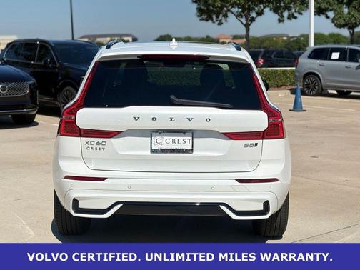 Crystal White Metallic 2025 Volvo XC60 B5 AWD