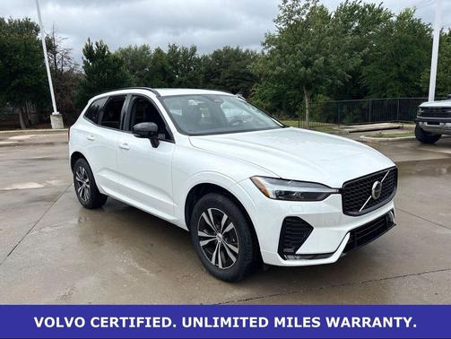 Crystal White Metallic 2025 Volvo XC60 B5 AWD