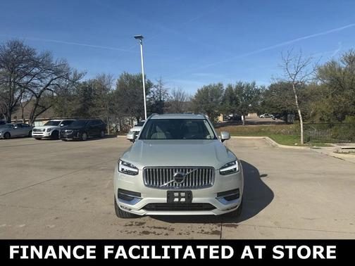 2022 Volvo XC90 T6 Inscription