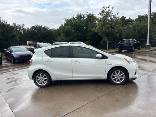 2013 Toyota Prius c Three