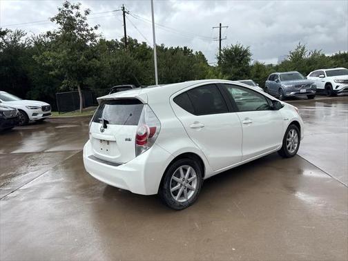 2013 Toyota Prius c Three