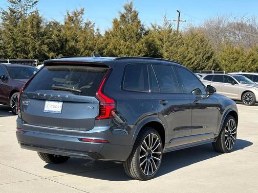 2026 Volvo XC90 B6 Ultra Dark Theme 7-Seater