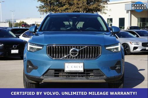 Fjord Blue Metallic 2025 Volvo XC40 B5 Plus Bright Theme