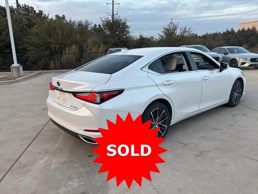 2023 Lexus ES 350 Premium