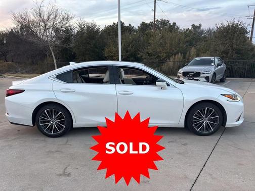 2023 Lexus ES 350 Premium