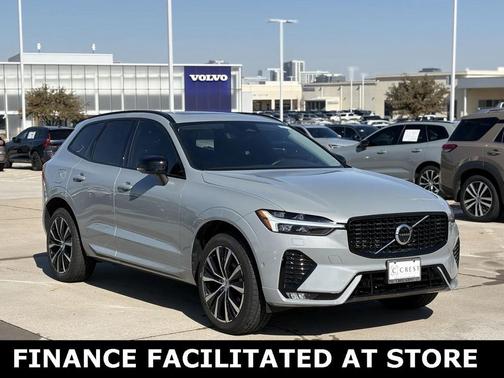 2025 Volvo XC60 B5 Plus