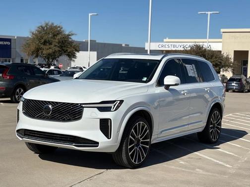 2026 Volvo XC90 B5 Plus 7-Seater