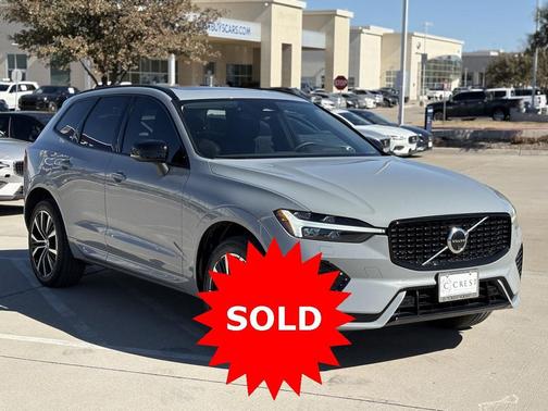 2025 Volvo XC60 B5 Plus