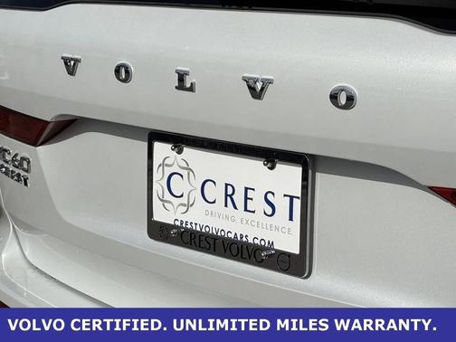 2025 Volvo XC60 B5 Plus