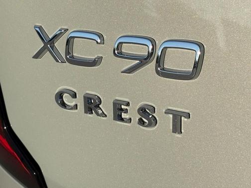 2026 Volvo XC90 B6 Ultra Dark Theme 7-Seater