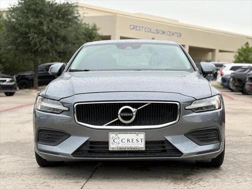 2019 Volvo S60 T6 Momentum