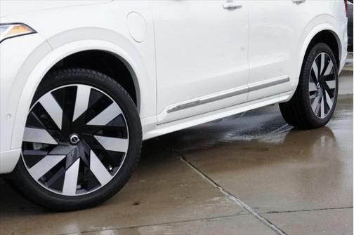 2023 Volvo XC90 Recharge Plug-In Hybrid Ultimate