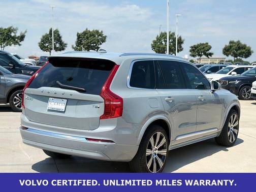 Vapour Gray Metallic 2025 Volvo XC90 Plug-In Hybrid T8 Plus